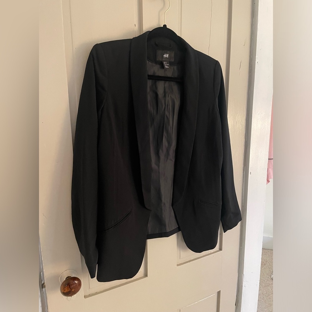 H&M Black Blazer with Notched Lapel and Relaxed Fit Work Girlboss Edgy Classy - Picture 5 of 12